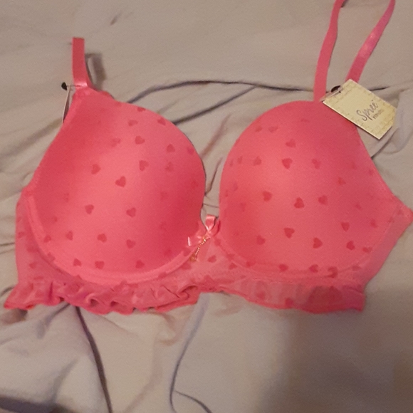 SUPER CUTE RUFFLE BRA - Picture 1 of 4